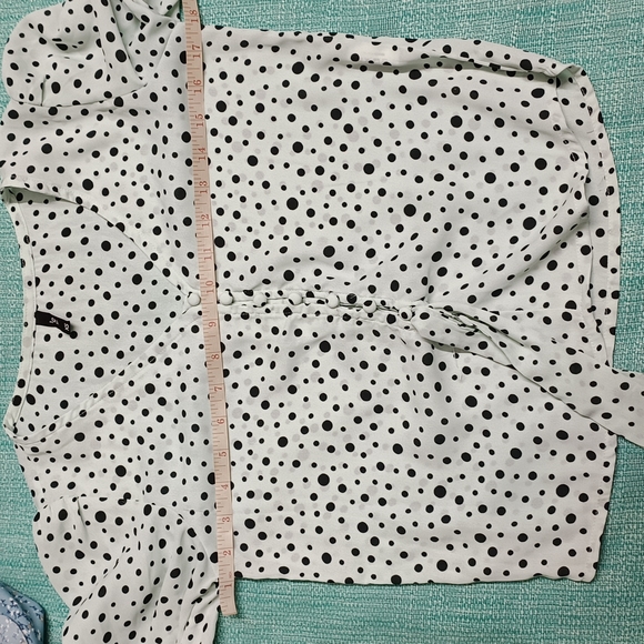 Rio Polka Dot Print V-Neck Flared Sleeve Top bust size upto 36 - Picture 4 of 7